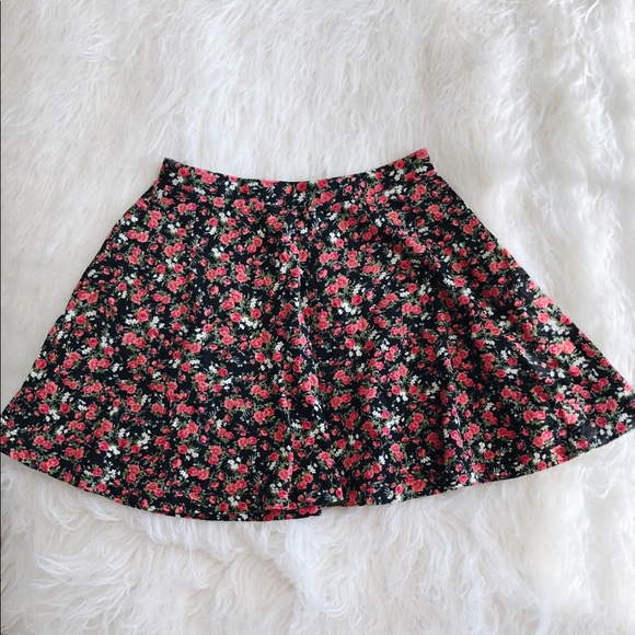PacSun Dresses & Skirts - Pacsun/L.A. HEARTS Floral Skirt